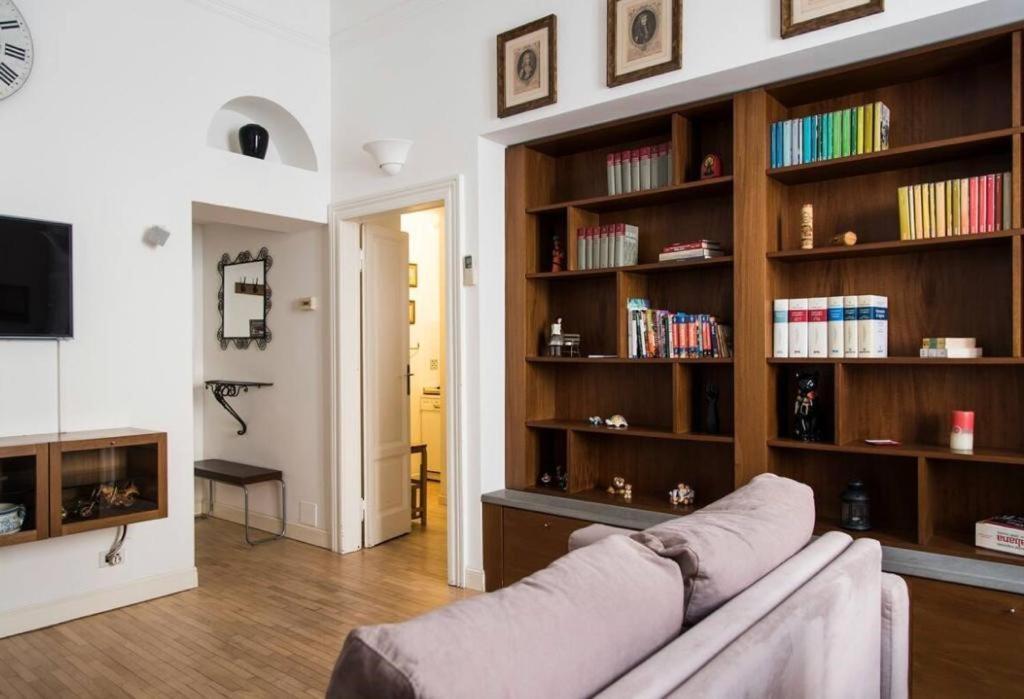 Joivy Classic Flat Near Basilica Di Sant'Ambrogio Apartment Milan Exterior photo